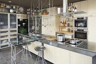 第一人称冒险游戏新作《蔑视》实机演示视频赏